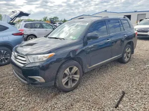 Toyota Highlander 3.5L 6 2013
