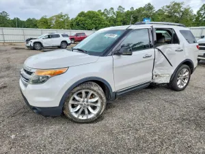 Ford Explorer 3.5L 6 2013