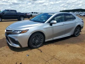 Toyota Camry 2.5L 4 2024