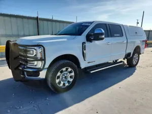 Ford F-250 6.7L 8 2025