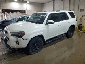 Toyota 4Runner 4.0L 6 2021