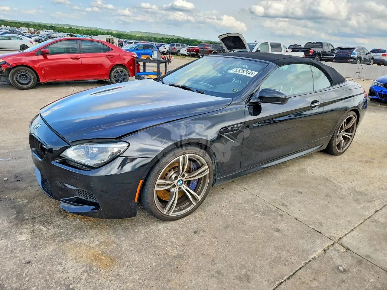 BMW M6 4.4L 8 2013