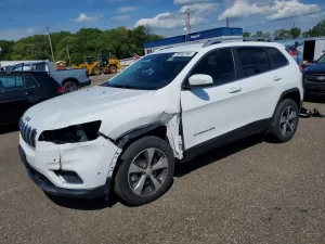 Jeep Cherokee 2.0L 4 2019