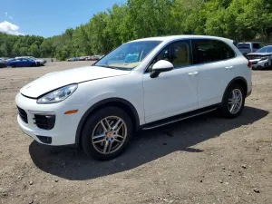 Porsche Cayenne 3.6L 6 2016