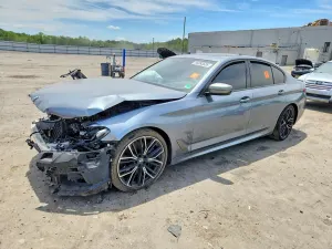 BMW 5 Series 4.4L 8 2021