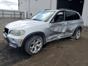 BMW X5 4.8L 8 2008