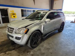 Mercedes-Benz GL 4.6L 8 2008