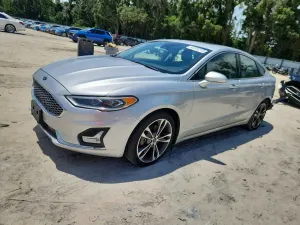 Ford Fusion 2.0L 4 2019