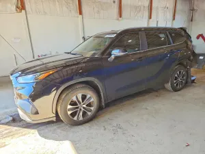 Toyota Highlander 2.4L 4 2023