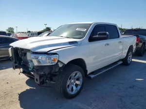 RAM 1500 5.7L 8 2019