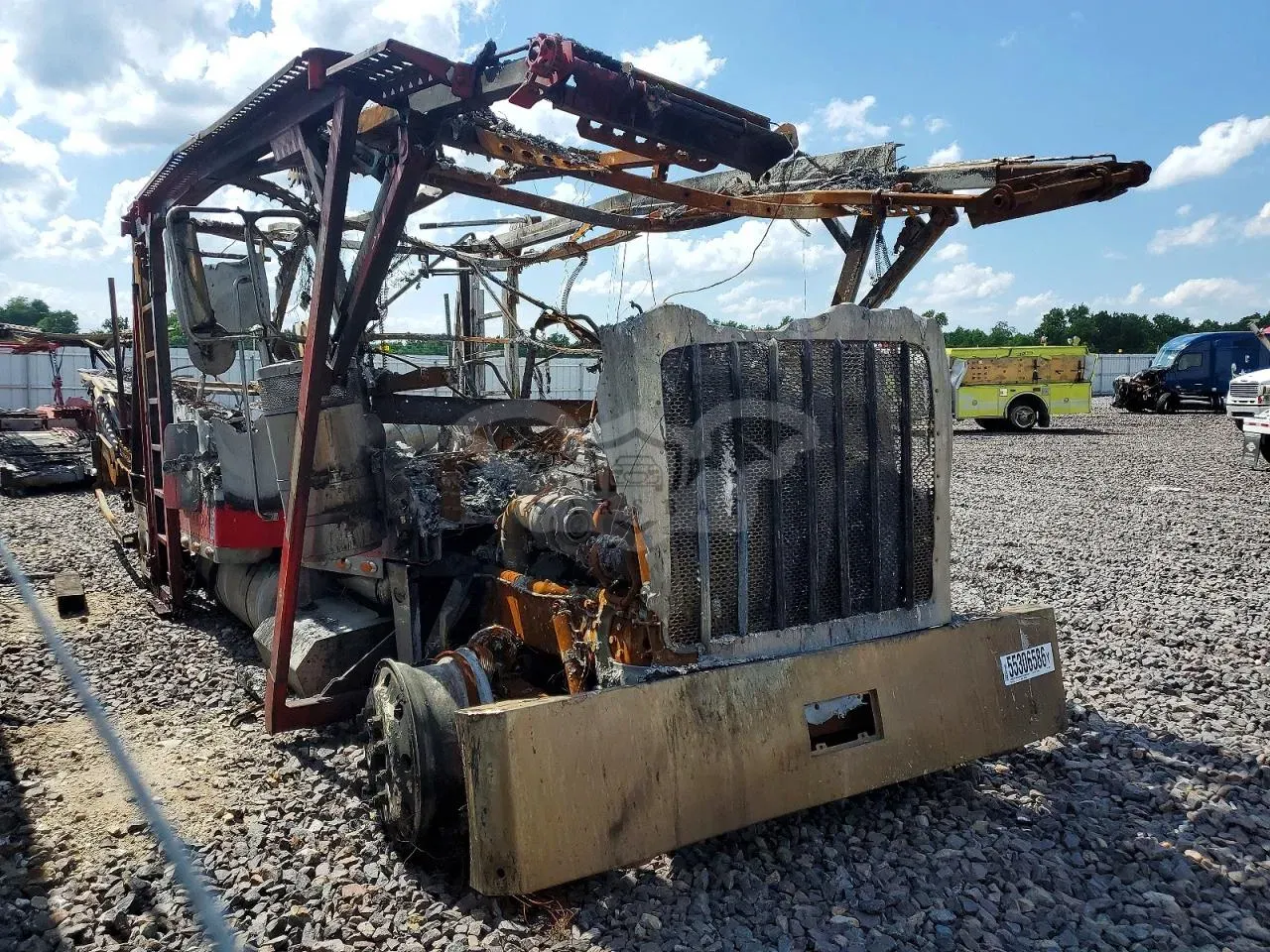 Peterbilt 389/520 12.9L 6 2015