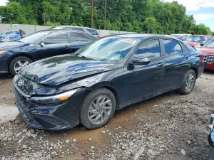 Hyundai Elantra 2.0L 4 2024