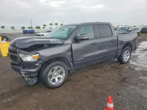 RAM 1500 5.7L 8 2022