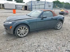 Mazda MX-5 (Miata) 2.0L 4 2008
