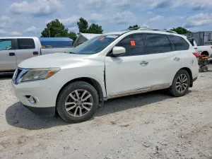 Nissan Pathfinder 3.5L 6 2014