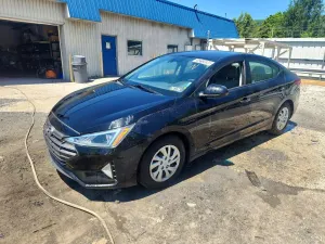 Hyundai Elantra 2.0L 4 2019