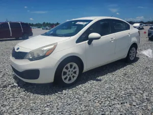 Kia Rio 1.6L 4 2014