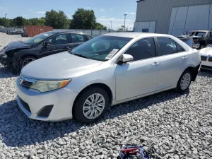 Toyota Camry L 2.5L 4 2014