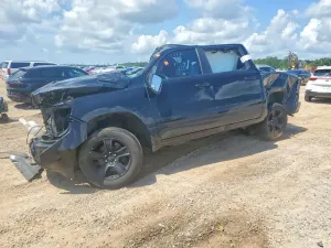 RAM 1500 5.7L 8 2020