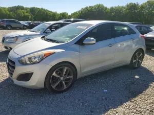 Hyundai Elantra 2.0L 4 2016