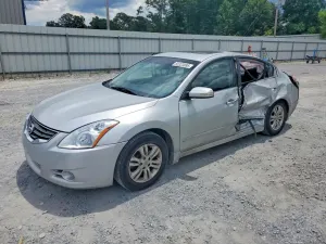 Nissan Altima 2.5L 4 2012