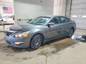 Nissan Altima 2.5L 4 2015