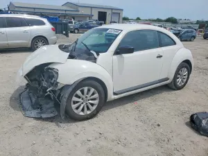 Volkswagen Beetle 2.5L 5 2013