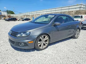 Volkswagen Eos 2.0L 4 2013