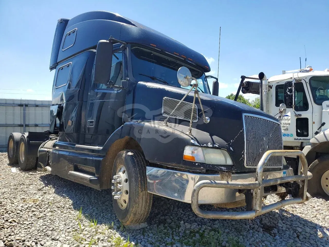 Volvo VNL 6 2000