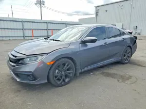 Honda Civic 2.0L 4 2021