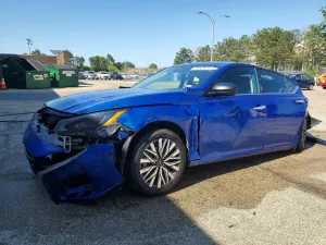 Nissan Altima 2.5L 4 2025