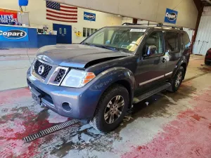 Nissan Pathfinder 4.0L 6 2012