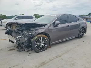 Toyota Camry 2.5L 4 2020