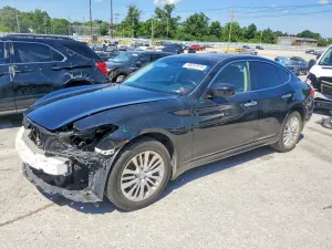 Infiniti M37 3.7L 6 2012