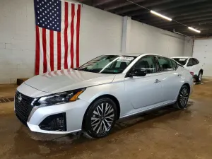 Nissan Altima 2.5L 4 2024