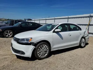 Volkswagen Jetta 1.8L 4 2014