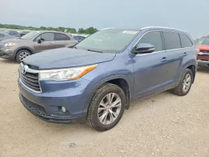 Toyota Highlander 3.5L 6 2015