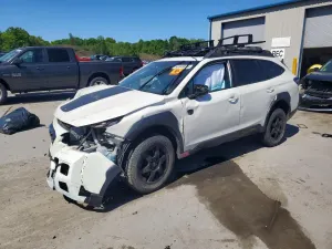 Subaru Outback 2.4L 4 2023