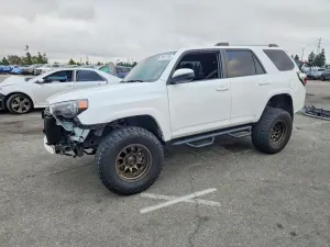 Toyota 4Runner 4.0L 6 2023
