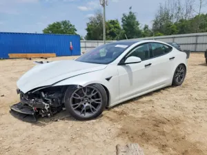 Tesla Model S 2022