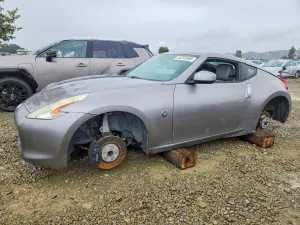 Nissan 370z 3.7L 6 2010