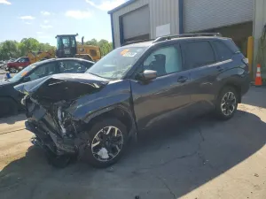 Subaru Forester 2.5L 4 2025