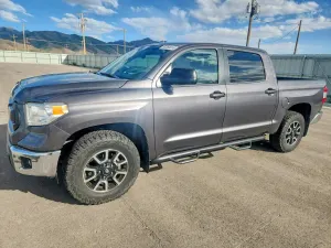 Toyota Tundra 5.7L 8 2016