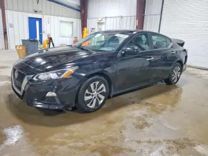 Nissan Altima 2.5L 4 2020