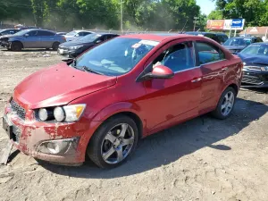Chevrolet Aveo (Sonic) 1.8L 4 2013