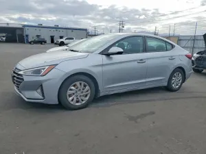 Hyundai Elantra 2.0L 4 2020