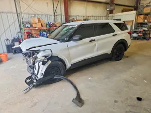 Ford Explorer 3.0L 6 2023
