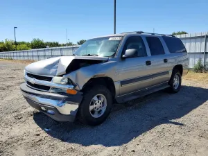 Chevrolet Suburban 5.3L 8 2003