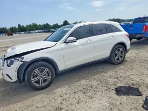 Mercedes-Benz GLC 2.0L 4 2022