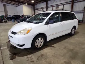 Toyota Sienna 3.3L 6 2004